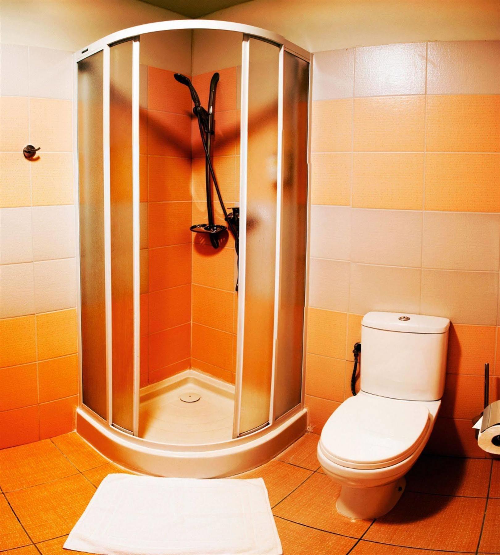 Wenceslas Square - Czech Leading Hotell 4*